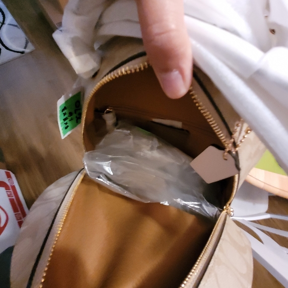 BWNT Coach Backpack - Picture 8 of 8